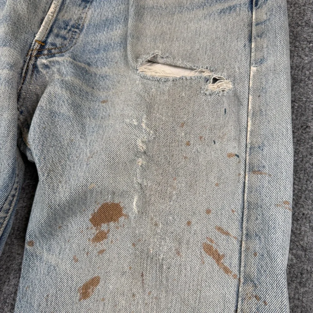 Vintage Levis 501 Jeans Mens 32x32 Blue Denim Distressed Repaired Made in USA